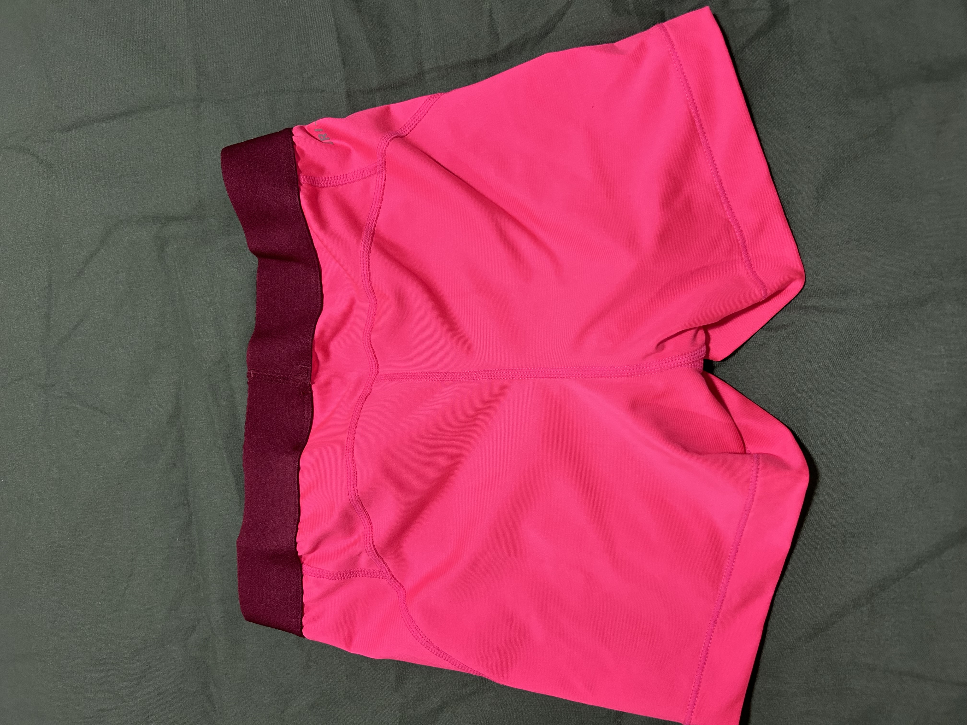 Pink Nike pros small